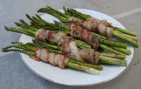 Bacon-Wrapped Asparagus